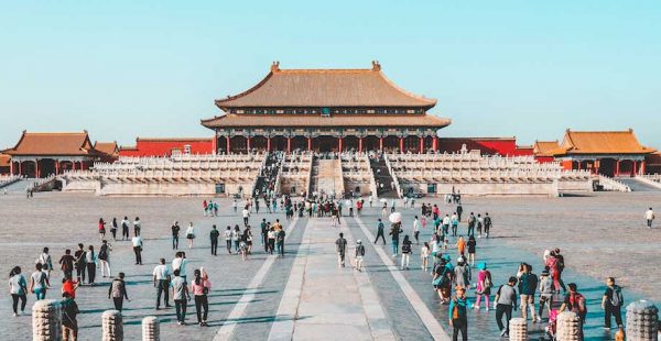 
En visite d’État à Paris, le Président chinois Xi Jinping a annoncé que la Chine va rallonger sa mesure d exemption de visa