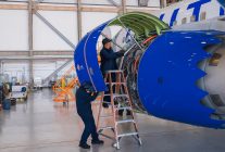 
Les vols de United Airlines au départ des États-Unis et du Canada ont été interrompus mardi soir pendant une trentaine de min