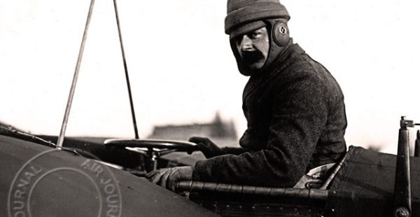 Histoire de l’aviation – 17 août 1911. En ce jeudi 17 août 1911, c’est l’aviateur Fernand Delétang, détenteur du breve