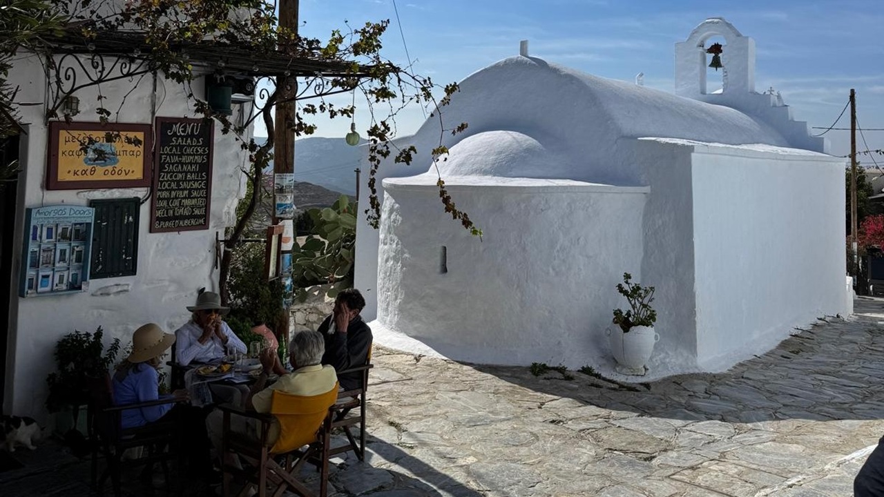 Vacances en 2026 : les Français misent sur les week-ends prolongés et les séjours personnalisés, selon Booking 1 Air Journal