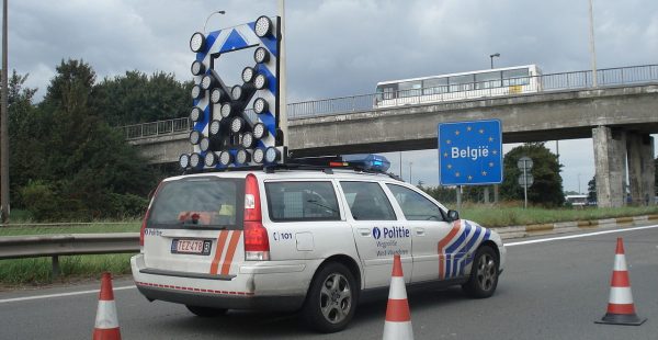 
La Belgique va interdire à sa population les voyages non essentiels à l étranger -y compris au sein de l Union européenne- à