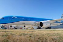 
Hier, KLM Royal Dutch Airlines a pris livraison de son premier Airbus A350-900. L’arrivée de ce gros-porteur à l aéroport Am