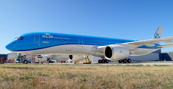 
Hier, KLM Royal Dutch Airlines a pris livraison de son premier Airbus A350-900. L’arrivée de ce gros-porteur à l aéroport Am