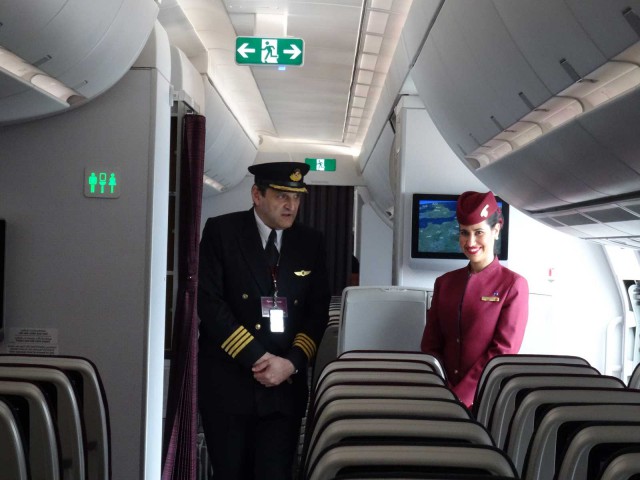 air-journal-qatar-a350-equipage-pilote-hotesse