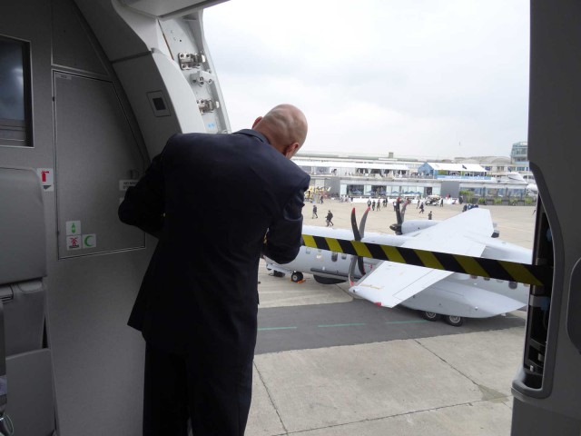 France : les syndicats s'insurgent contre une réforme de l'inspection du travail dans le secteur aérien 65 Air Journal