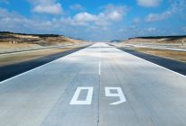 
L’aéroport d’Istanbul a mis en service sa quatrième piste principale le 18 septembre 2026. Longue de 2 820 mètres et large