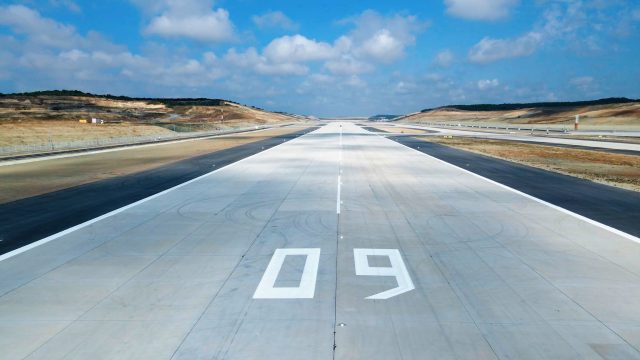 Istanbul Airport : une quatrième piste pour l’aéroport le mieux connecté au monde
