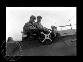 
Histoire de l’aviation – 9 avril 1909. En ce vendredi 9 avril 1909, l’aviateur de nationalité française René Demanest 