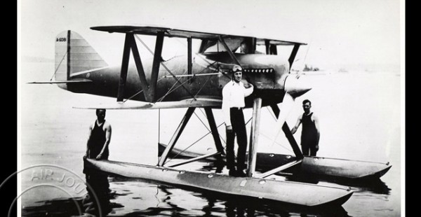 
Histoire de l’aviation – 28 septembre 1923. C’est en Angleterre que se tient en ce mois de septembre 1923 une compétiti