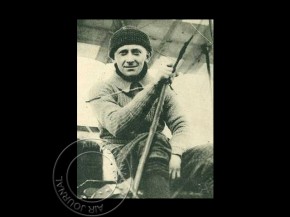 
Histoire de l’aviation – 4 juillet 1910.   Téméraire » voilà le qualificatif le plus approprié pour les aviateurs qu