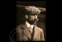 
Histoire de l’aviation – 7 août 1909. Au lendemain d’un beau succès où il a permis à Farman de remporter le premier pri