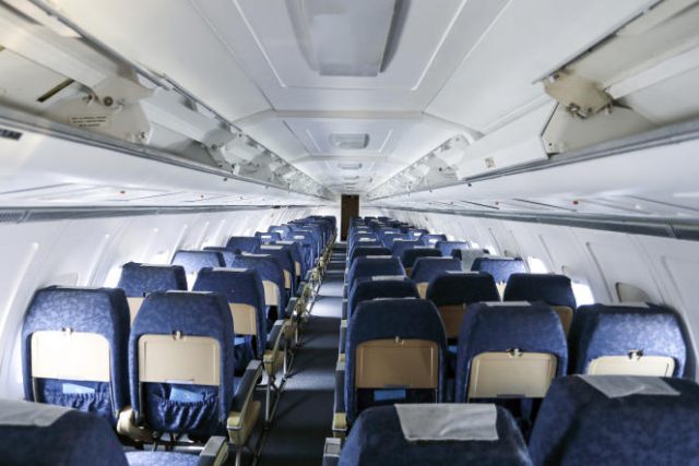 Insolite : l'ancien avion du dictateur roumain Ceausescu vendu 120 000 euros aux enchères 3 Air Journal Insolite : l'ancien avion du dictateur roumain Ceausescu vendu 120 000 euros aux enchères 3 Air Journal