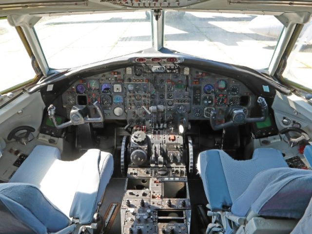 Insolite : l'ancien avion du dictateur roumain Ceausescu vendu 120 000 euros aux enchères 2 Air Journal Insolite : l'ancien avion du dictateur roumain Ceausescu vendu 120 000 euros aux enchères 2 Air Journal