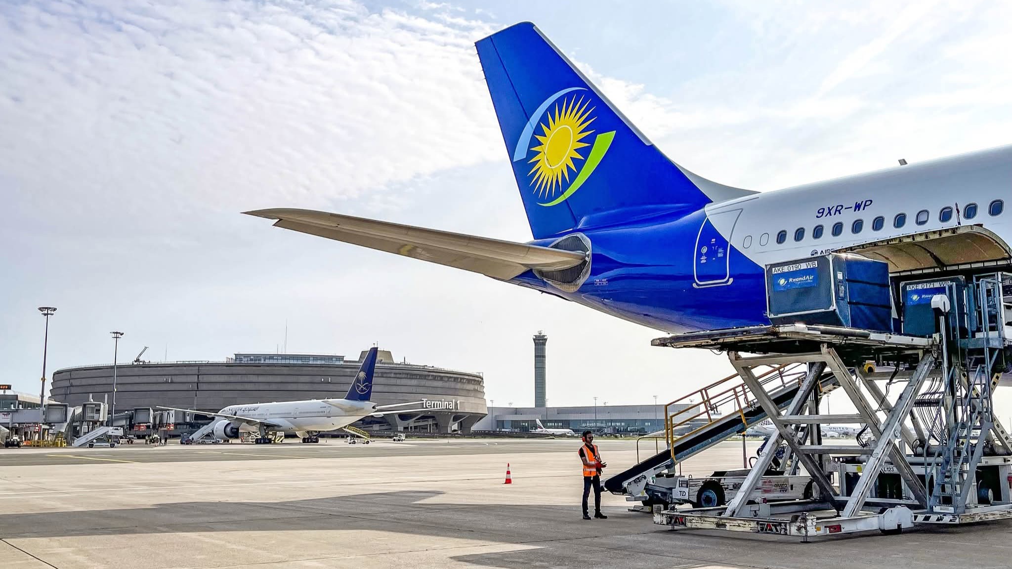 RwandAir attend quatre autres A330-200 pour étendre son réseau long-courrier 1 Air Journal RwandAir attend quatre autres A330-200 pour étendre son réseau long-courrier 1 Air Journal