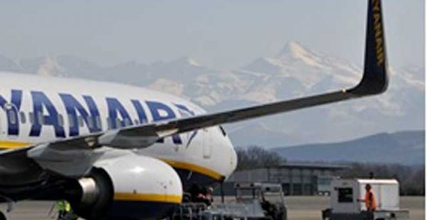 Ryanair a annoncé la suppression de 250 emplois administratifs dans ses bureaux à Dublin, Londres-Stansted, Madrid et Wroclaw en