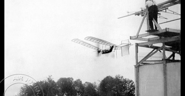 
Histoire de l’aviation – 6 mai 1896. En ce mercredi 6 mai 1896, la côte est des Etats-Unis va être le théâtre de quelqu