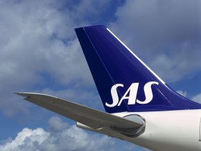 
La compagnie aérienne scandinave SAS a annoncé hier qu Air France-KLM et les fonds d investissement Castlelake et Lind Invest a