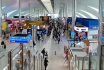 
Un banal objet trouvé s’est transformé en énigme inhabituelle à l’aéroport international de Dubaï (DXB). Une veste cont