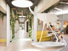 Le Novotel Paris-CDG Airport a inauguré le 10 octobre ses nouveaux espaces et ses chambres entièrement rénovées.

Selon la d