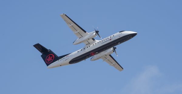 
Air Canada va rétablir la liaison entre Montréal et l aéroport Billy Bishop de Toronto le 8 septembre 2021 en proposant cinq r