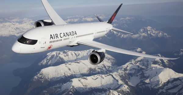 
Air Canada a introduit un arrêt carburant sur son service (jusqu’ici sans escale) entre les aéroports de Vancouver et de Delh