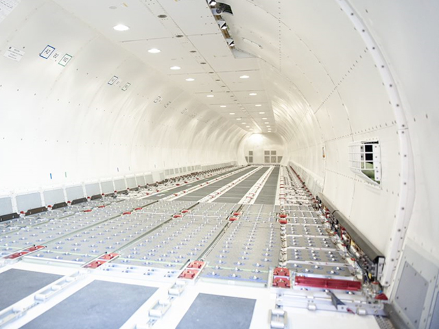 Cargo : WestJet reçoit son premier Boeing 737-800BCF 1 Air Journal