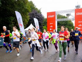 
La 18e édition du Brussels Airport Marathon & Half Marathon s’élancera le 1er octobre 2023 en plein centre-ville de Bruxe