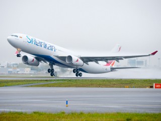 air-journal-srilankan-airlines-a330-300