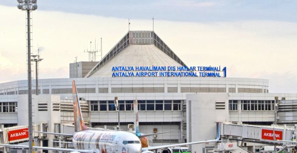 
ICF Airports, un groupement formé par TAV Airports, filiale turque du Groupe ADP (Aéroports de Paris), et le gestionnaire allem