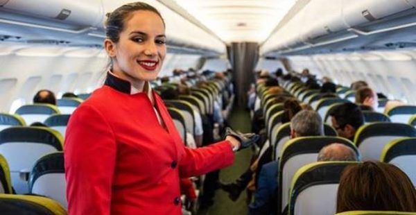 
Le personnel de cabine de TAP Air Portugal a confirmé son intention de mener une grève de sept jours à partir de mercredi proc