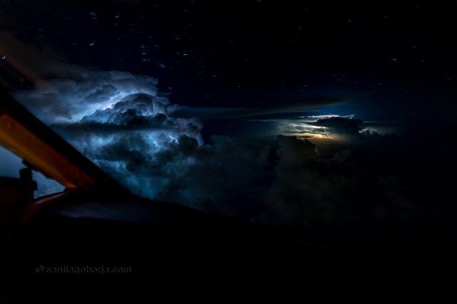 Photographie : un pilote de ligne récompensé pour ses images de tempêtes 2 Air Journal
