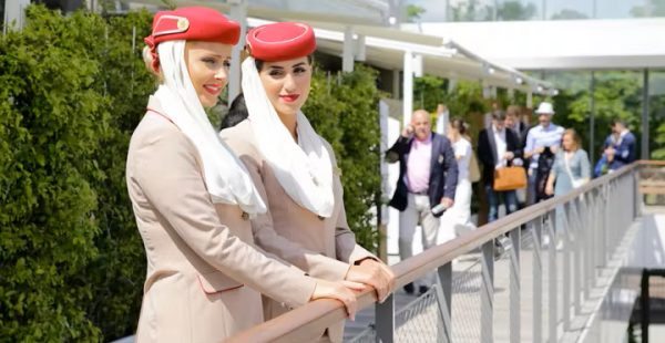 
Emirates fête le dixième anniversaire de son partenariat avec Roland-Garros en tant que Partenaire Premium et compagnie aérien