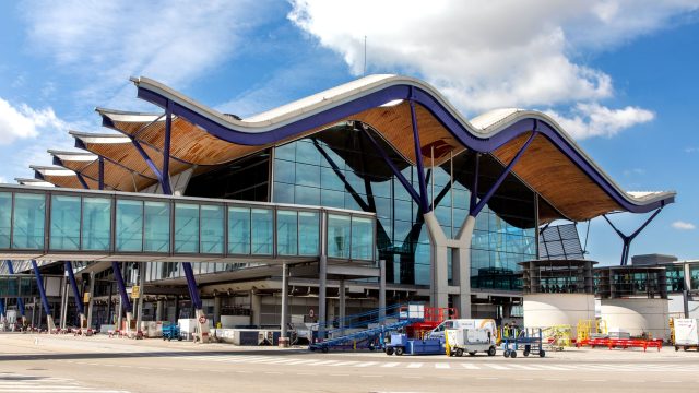 Report du trafic touristique vers l’Espagne : Aena franchit le milliard d’euros de bénéfice net au premier semestre