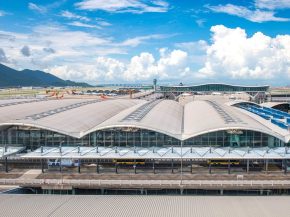 
Hong Kong International Airport (HKIA) a accueilli 61 millions de passagers en 2025, soit une progression de 15 % par rapport
