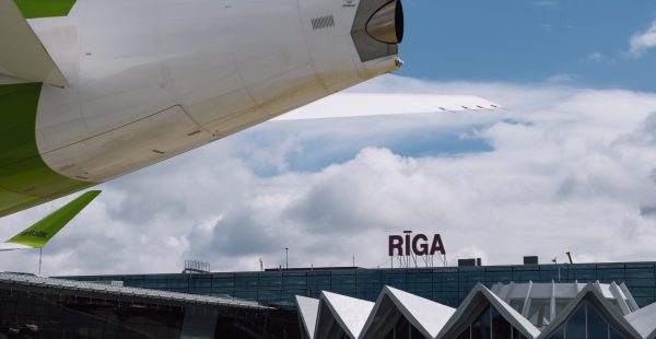 
L aéroport de Riga a accueilli un peu plus de 7,1 millions de passagers en 2025, un niveau quasi stable par rapport à 2024, tou