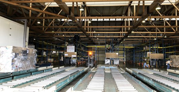 L aéroport La Réunion-Roland Garros a traité près de 1 400 tonnes de marchandises depuis le 27 mars, date à partir de laquell