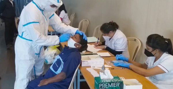 L’aéroport Marseille-Provence franchit une nouvelle étape dans la lutte contre la pandémie de Covid-19, avec la mise en place