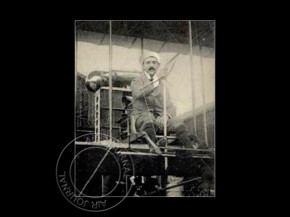 
Histoire de l’aviation – 18 juin 1910. De nombreuses personnes ont fait le déplacement en ce samedi 18 juin 1910 pour assi