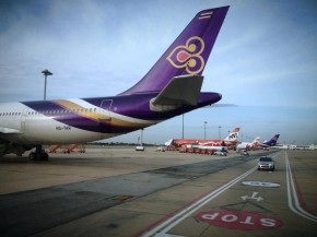 
Thai Airways a finalement réussi à vendre cinq de ses Airbus A340 classiques, après de nombreuses années à les proposer à d