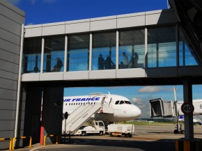 
Des hôtesses de l’air et stewards de la compagnie aérienne Air France manifesteront le mois prochain à Toulouse contre la fe