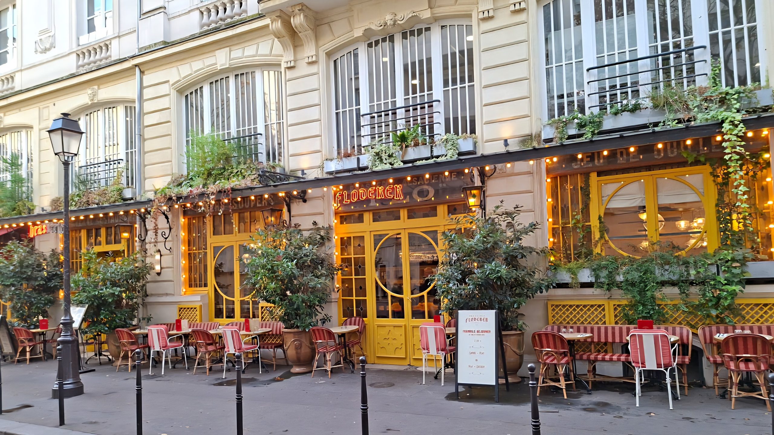 Tourisme : la France reste la première destination mondiale avec 102 millions de visiteurs en 2025 1 Air Journal