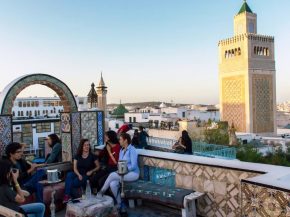 
La Tunisie confirme son retour parmi les destinations majeures du bassin méditerranéen, portée par un littoral étendu, un pat