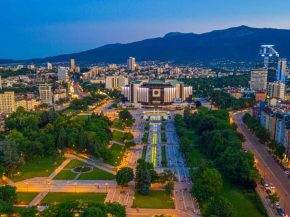 
La nouvelle année 2026 s’annonce comme une date clé dans l’histoire récente de la Bulgarie. Ce pays de 7 millions d’ha