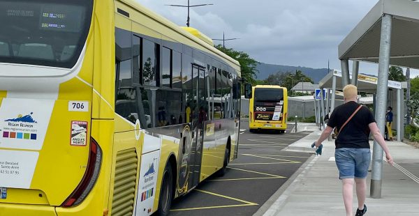 
Après deux ans de travaux démarrés en mars 2019, le réaménagement des parcs de stationnement et des accès à l’aéroport 