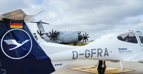 
Lufthansa Aviation Training (LAT), filiale du groupe Lufthansa spécialisée dans la formation des équipages, a été choisie po