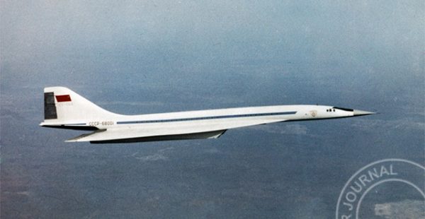 
Histoire de l’aviation – 5 juin 1969. L’avion de ligne supersonique soviétique Tupolev Tu-144 va   griller la priorité