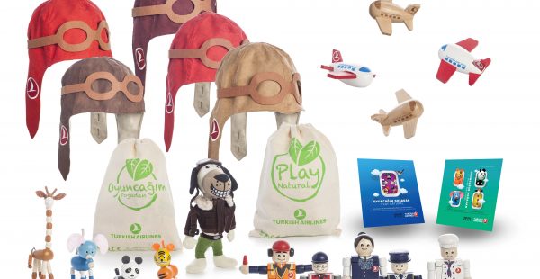 La compagnie Turkish Airlines a entièrement renouvelé sa sélection de jouets qu elle distribue aux passagers enfants à bord de