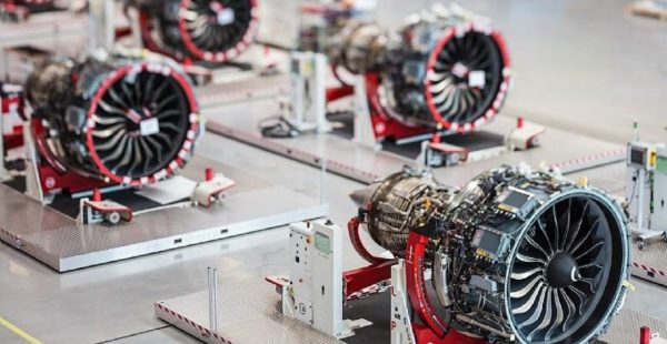 
Safran a relevé pour la troisième fois de l’année ses prévisions 2025, porté par la forte demande pour son moteur Leap et 