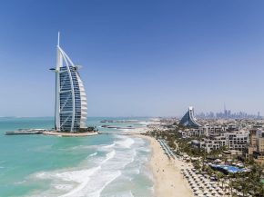 
Les Émirats arabes unis, et en particulier Abou Dhabi et Dubaï, se sont hissés rapidement au rang de destinations mondiales gr