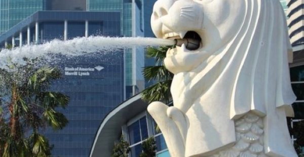 
La cité-Etat de Singapour, qui organise cette semaine sur son territoire le plus grand salon aéronautique en Asie, a accueilli 